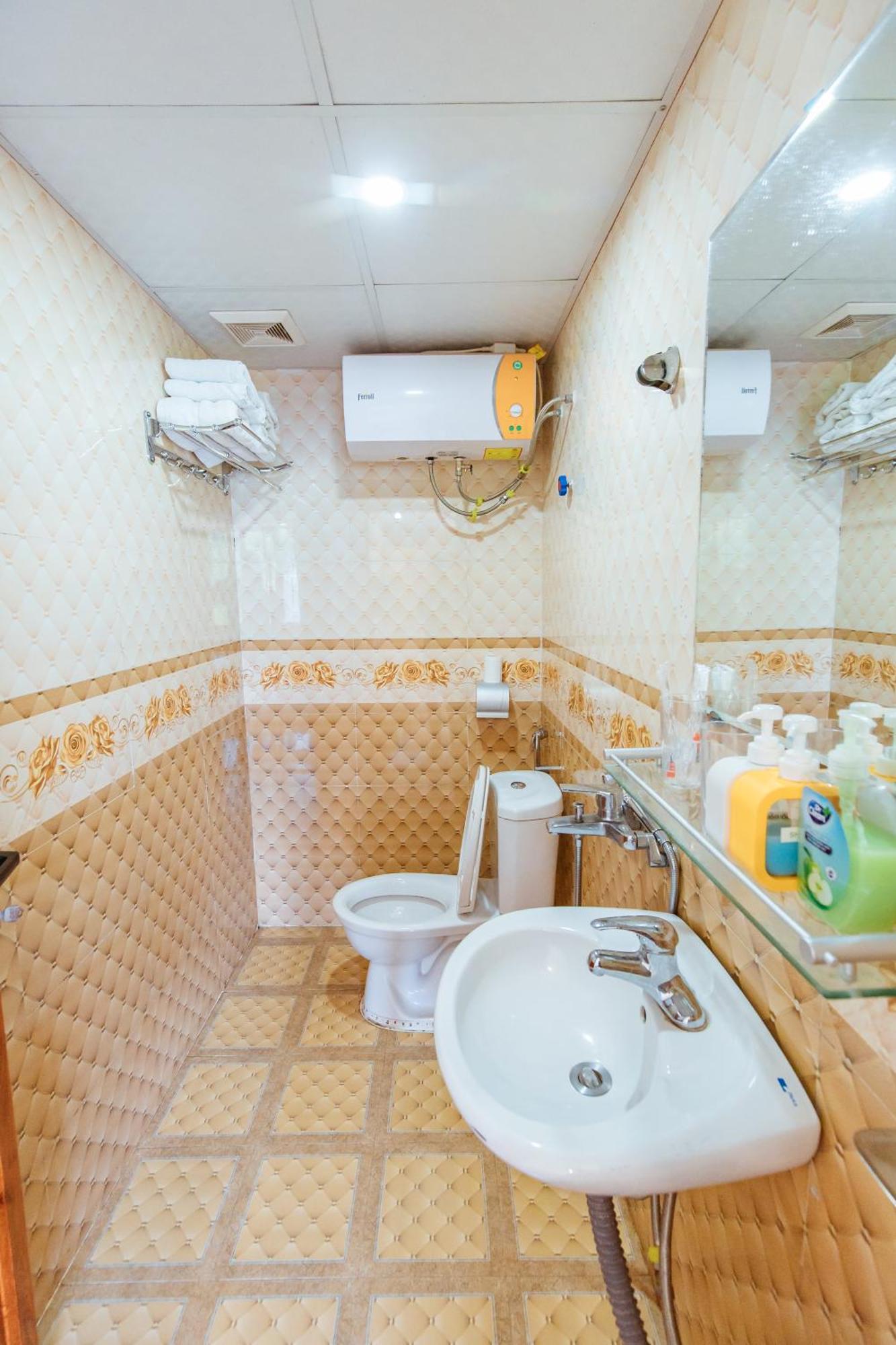 Lustig Hostel 사파 외부 사진